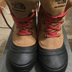 The North Face Youth Waterproof Boots with Red Laces
